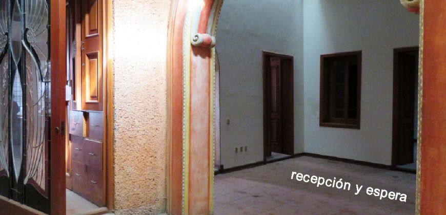 Casa Para Oficinas En Renta En Centro Historico Queretaro