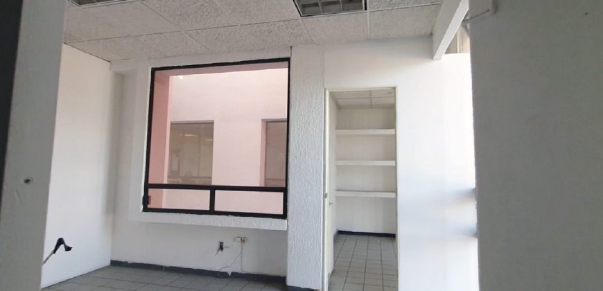 Oficina en renta en Carretas Queretaro