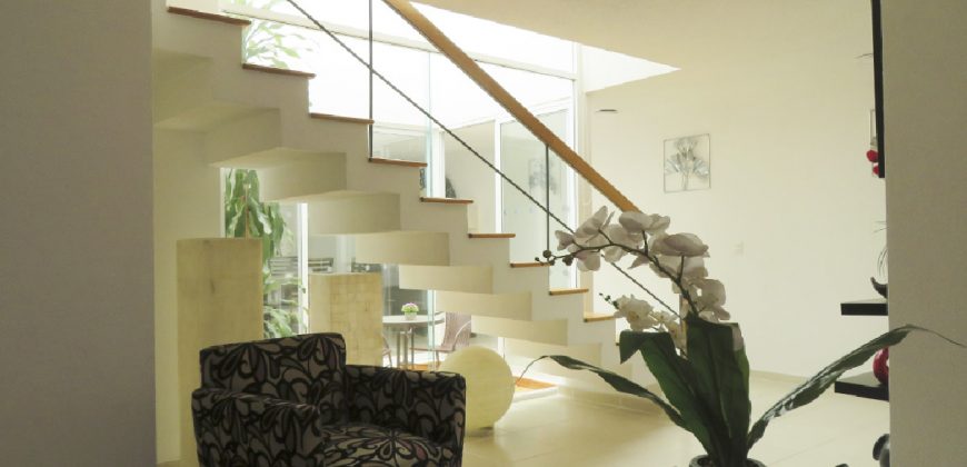 Casa Amueblada En Renta En Juriquilla Santa Fe Querétaro