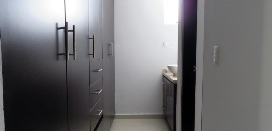 Casa Amueblada En Renta En Juriquilla Santa Fe Querétaro