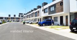 Casa En Venta En Zakia Querétaro