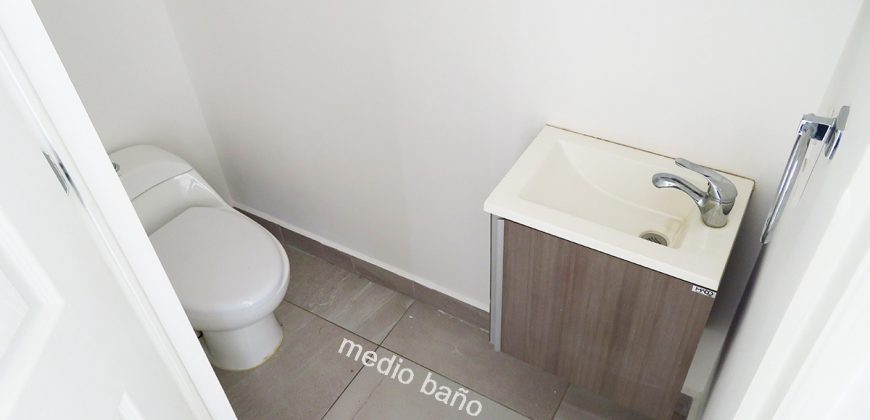 Casa En Venta En Zakia Querétaro