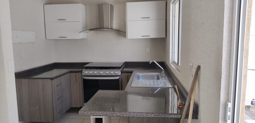 Casa En Renta En Ciudad Del Sol Querétaro