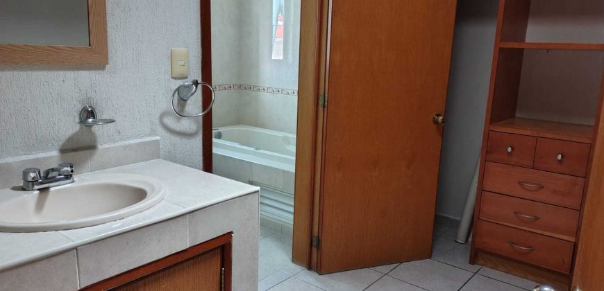 Casa En Venta En Milenio III Querétaro