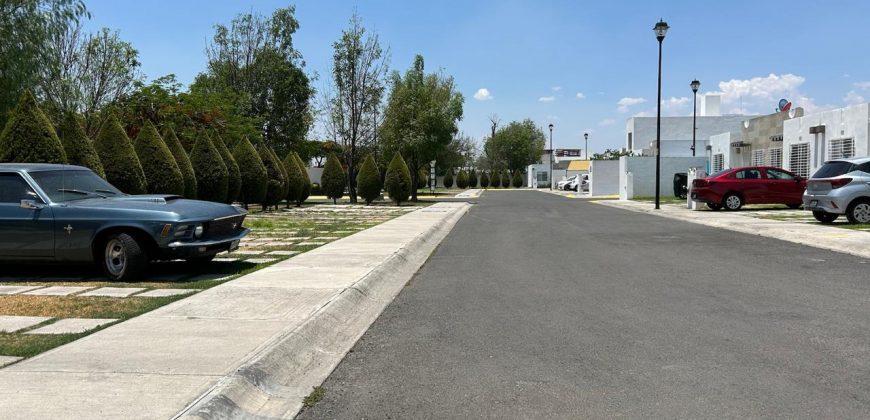 Casa En Venta En Paseos Del Bosque Querétaro