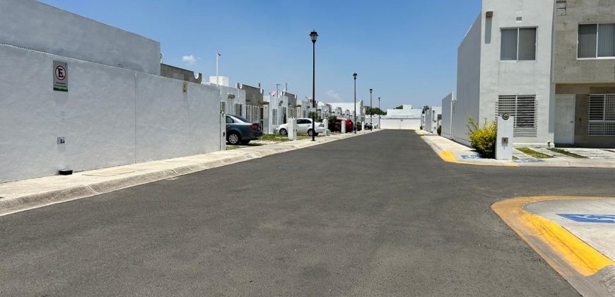 Casa En Venta En Paseos Del Bosque Querétaro