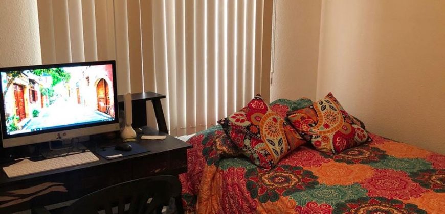 Departamento En Venta En Paseos Del Bosque Querétaro