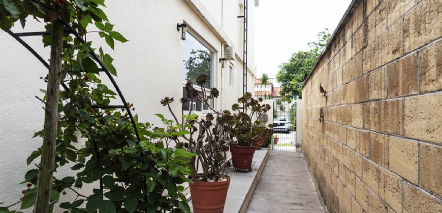 Residencia en condominio con excelente ubicación en Vista Esmeralda, Atizapán