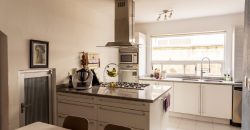 Residencia en condominio con excelente ubicación en Vista Esmeralda, Atizapán