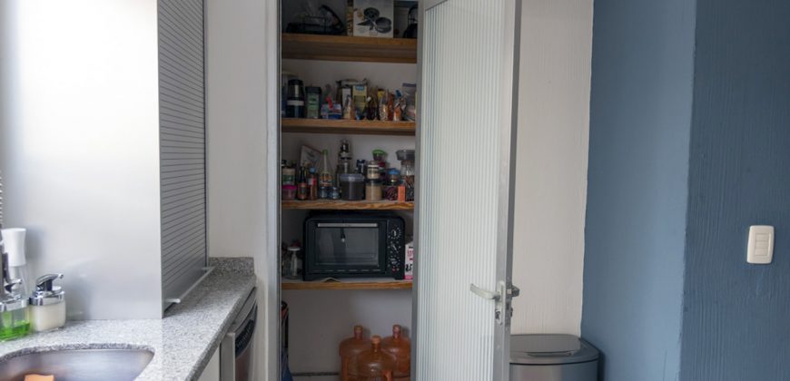 Residencia en condominio con excelente ubicación en Vista Esmeralda, Atizapán