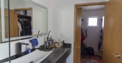 Residencia en condominio con excelente ubicación en Vista Esmeralda, Atizapán