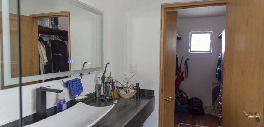 Residencia en condominio con excelente ubicación en Vista Esmeralda, Atizapán