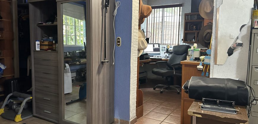 Casa en Venta en Arboledas Queretaro