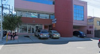 Oficina En Venta En Av. Tecnológico, Querétaro