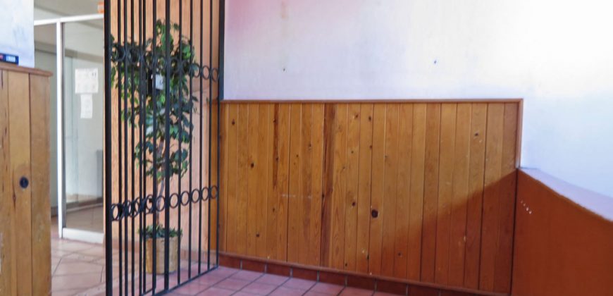 Oficina En Venta En Av. Tecnológico, Querétaro