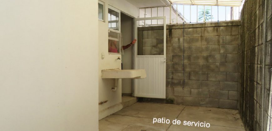 Casa En Renta En Paseos Del Bosque Querétaro