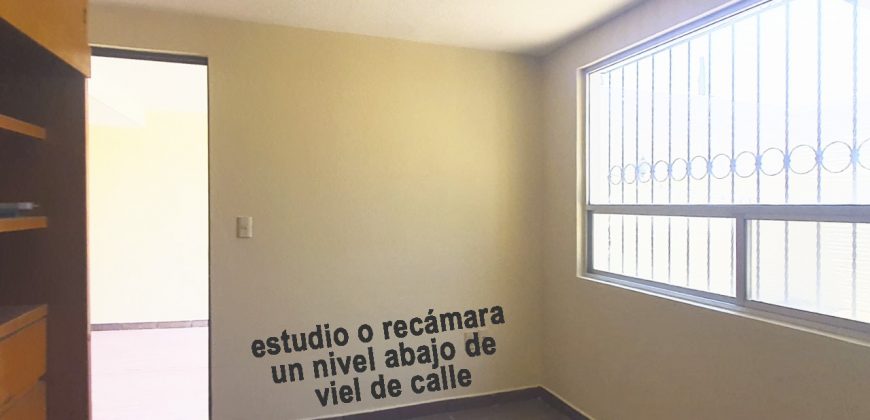 Casa En Renta En Tejeda Querétaro