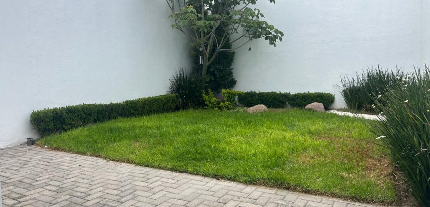 Casa en Renta en Paseos del Bosque Corregidora Queretaro